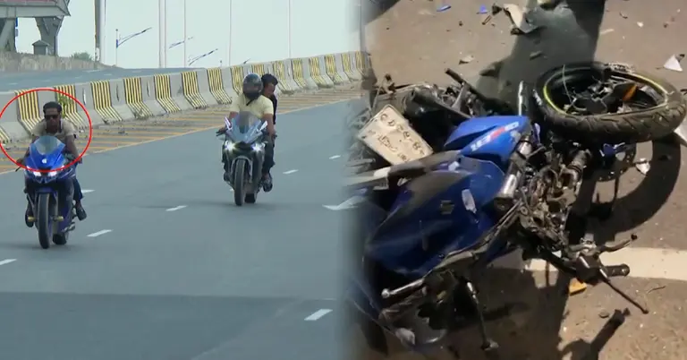 ৩০০ ফিট সড়কে দুর্ঘটনা